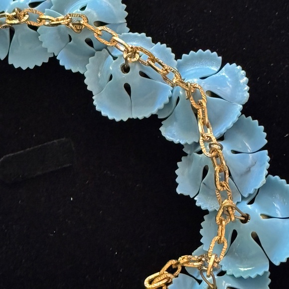 Vintage 1950s Light Blue Floral Necklace 16” length - Picture 3 of 7